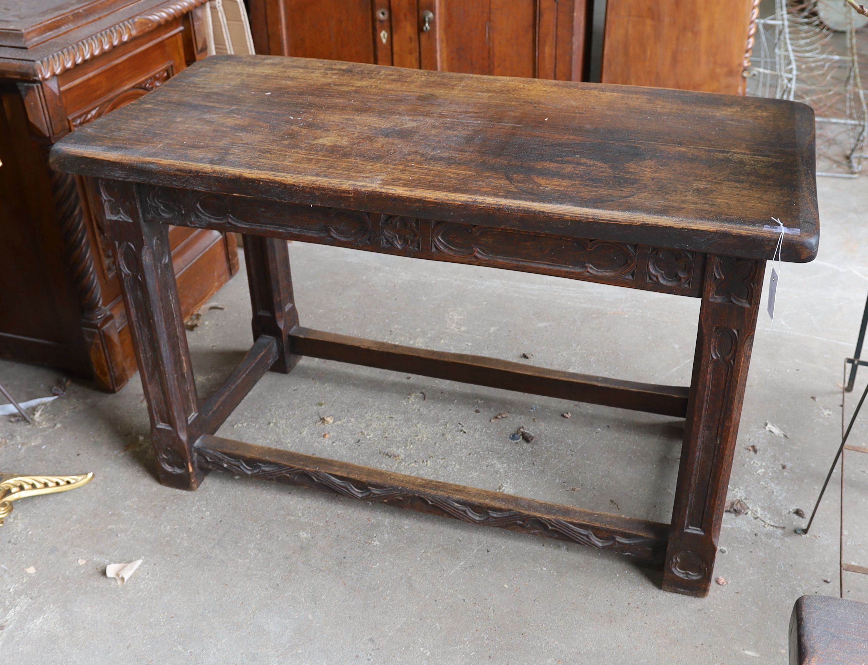 A 17th century style rectangular Gothic oak New England table, width 127cm, depth 59cm, height 77cm